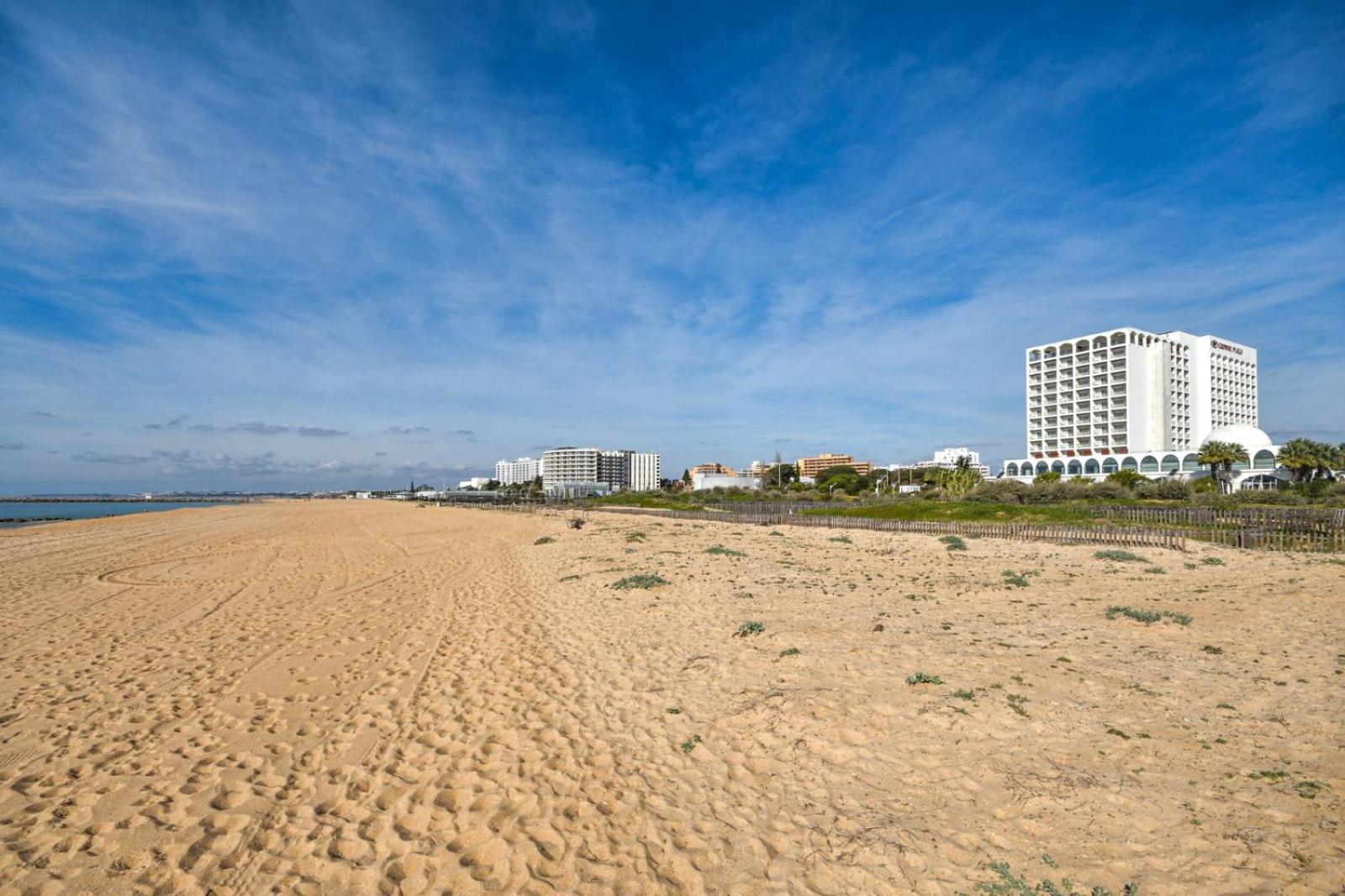 Vila Atlantida - Vilamoura-Quarteira Holiday Home - Beach At 250 Mts Eksteriør bilde